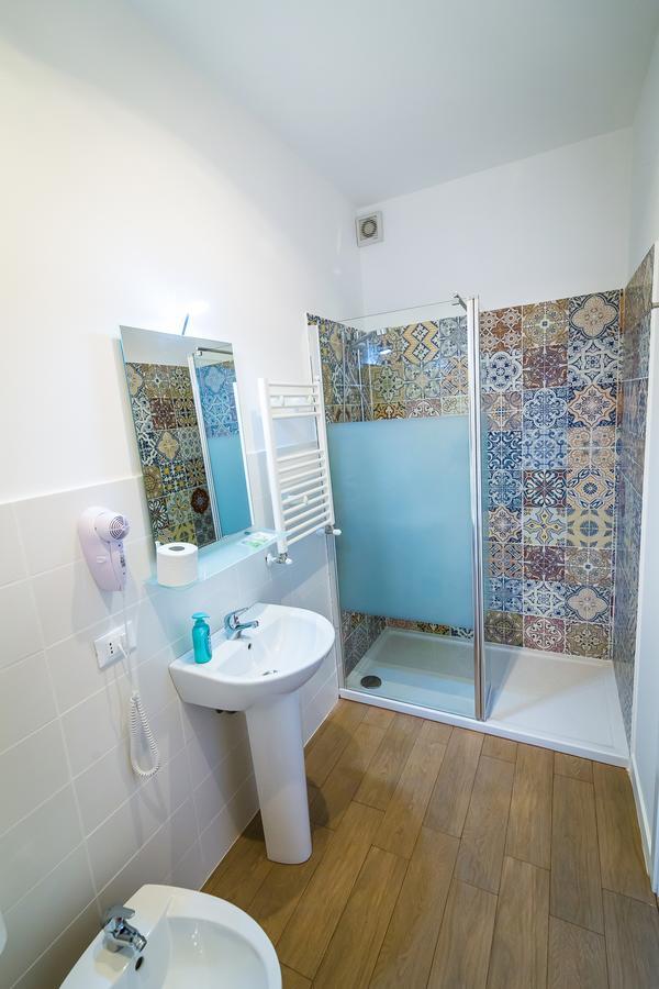 פלרמו Liberty Suites מראה חיצוני תמונה