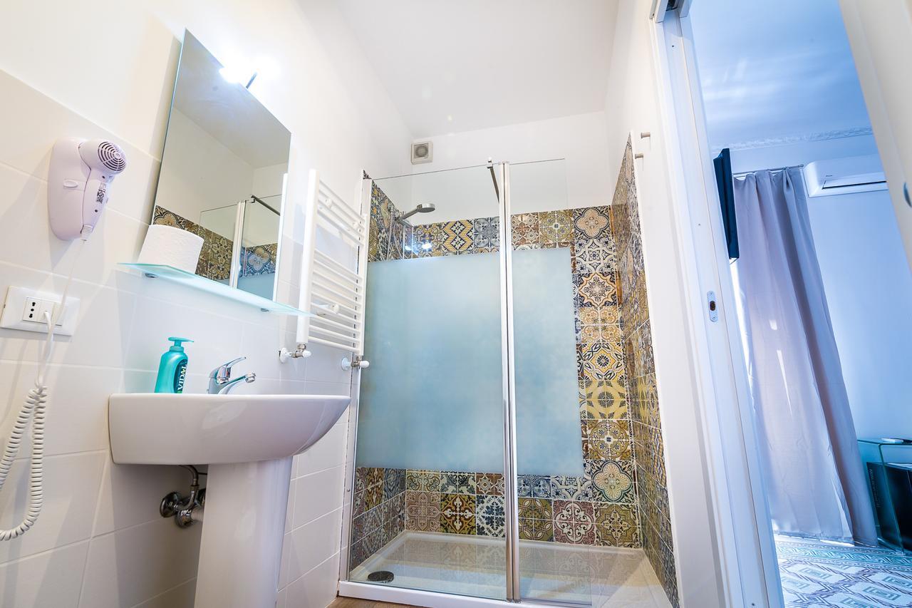 פלרמו Liberty Suites מראה חיצוני תמונה